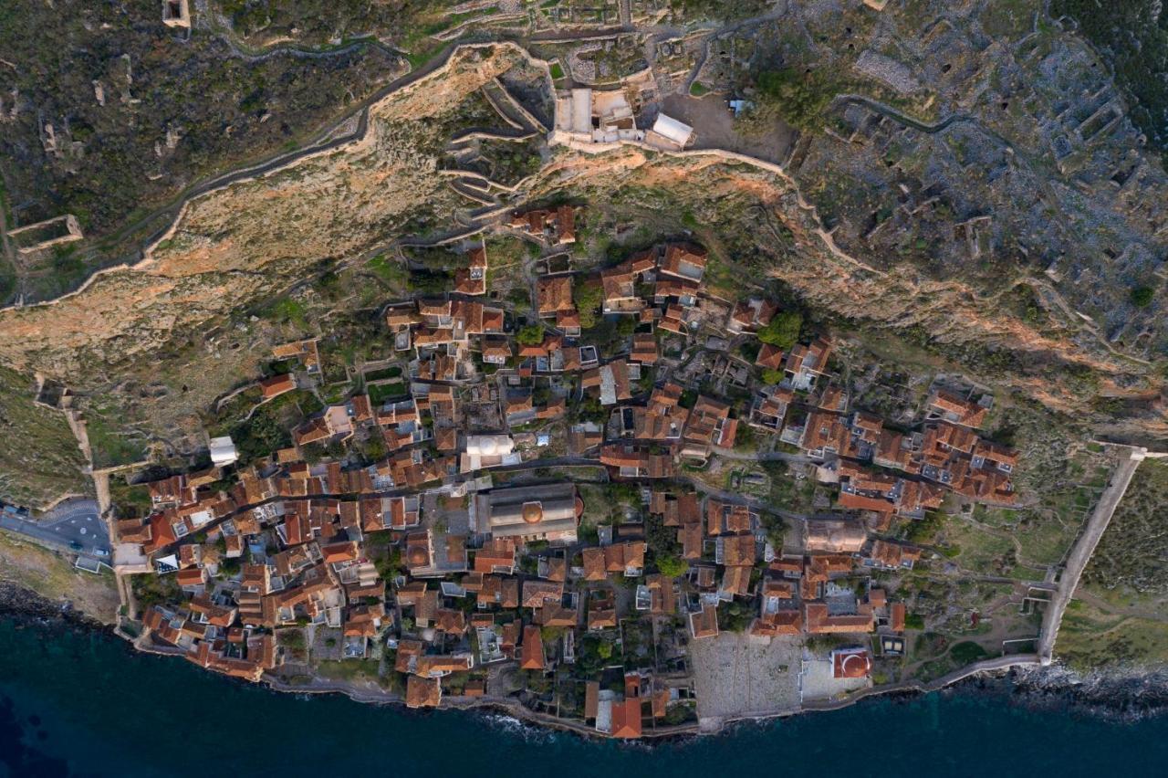 Vila Victoria'S House In Monemvasia Castle Exteriér fotografie