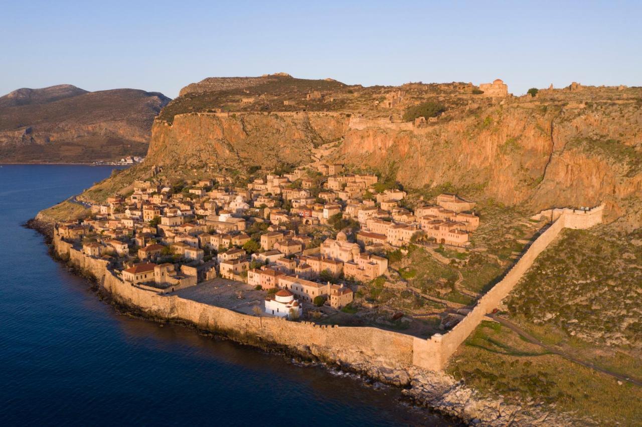 Vila Victoria'S House In Monemvasia Castle Exteriér fotografie